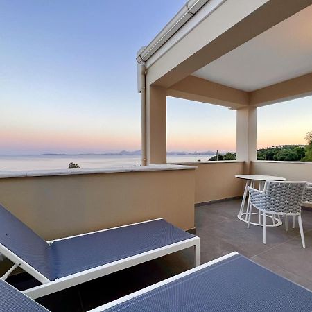 Luxury Villa Barbati Sun With Private Pool By Dadovillas Extérieur photo